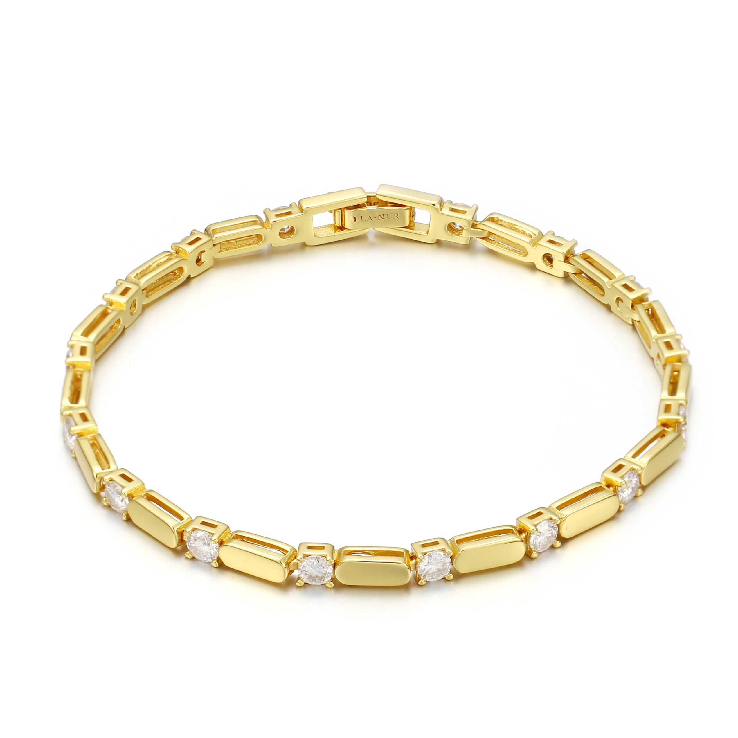 What Is 18K Gold Vermeil? Everything You Need to Know Before Buying
