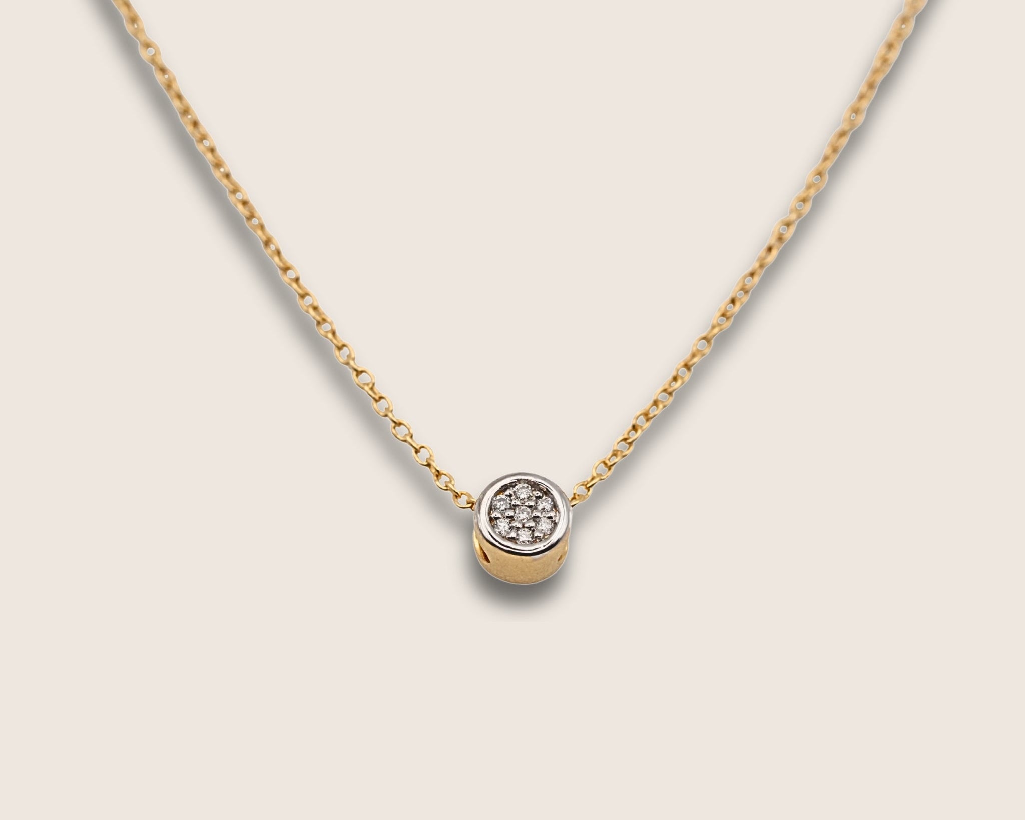 Gold diamond necklace